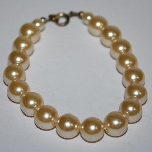 🤍 Vintage Cream Pearl Bracelet · 8" · Classic Faux Pearl Elegance ✨